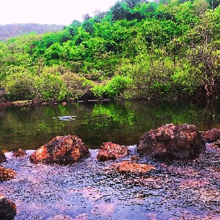 Rohan Homestay By Traviget Hospitality, Dapoli-Konkan Harnai Экстерьер фото